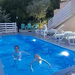 - Healthy House *