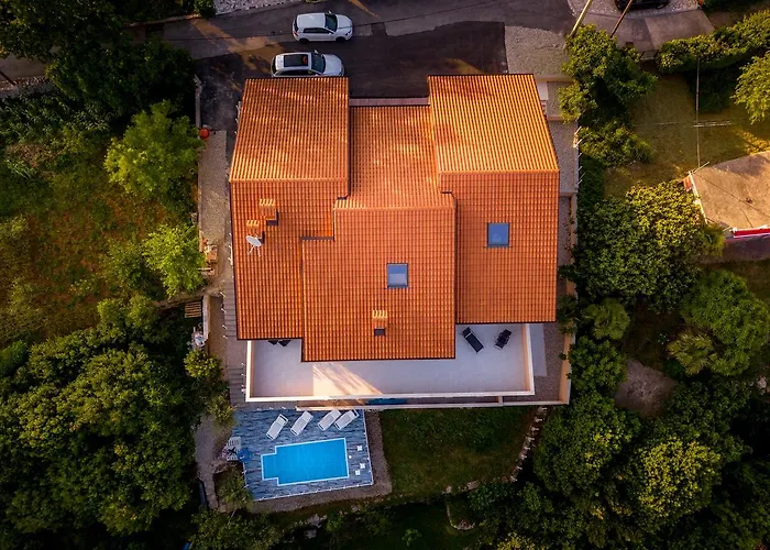 - Healthy House Villa
