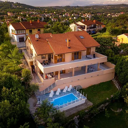 - Healthy House Villa Abbázia