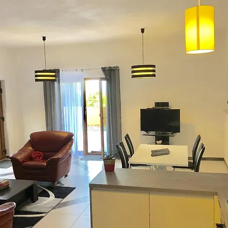 - Healthy House Villa Abbázia